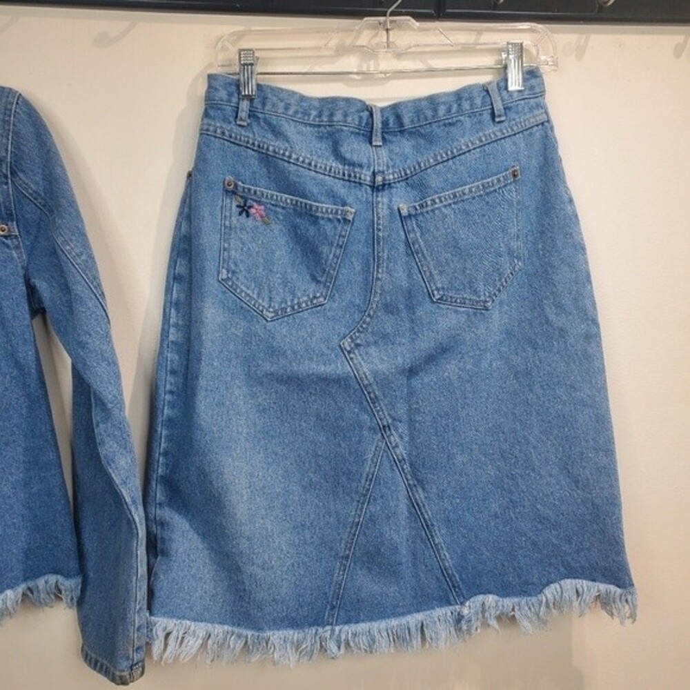 Carol Little denim embroidered floral set - Picture 9 of 9